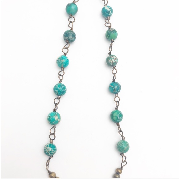 ARTISAN BRASS & GREEN GEMSTONE NECKLACE - Picture 3 of 5